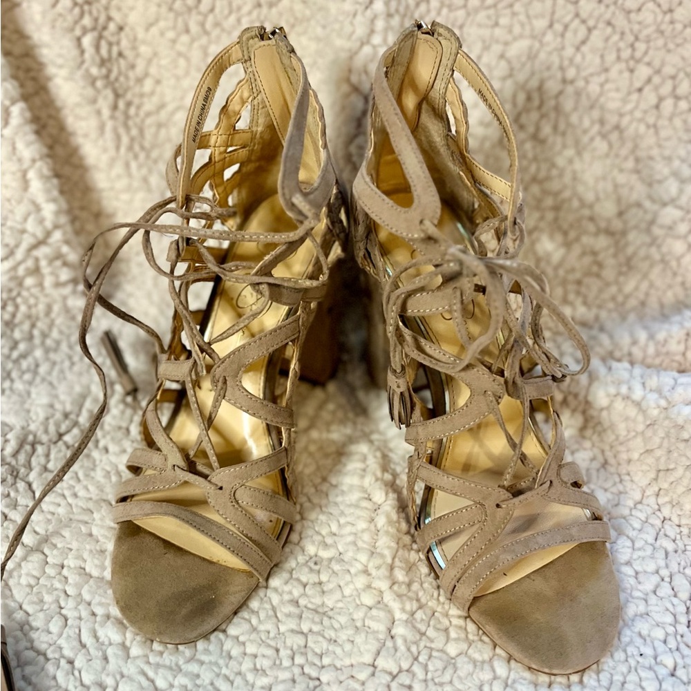 Jessica Simpson Suede Cage Lace-up Tassels Dress Sandals Beige